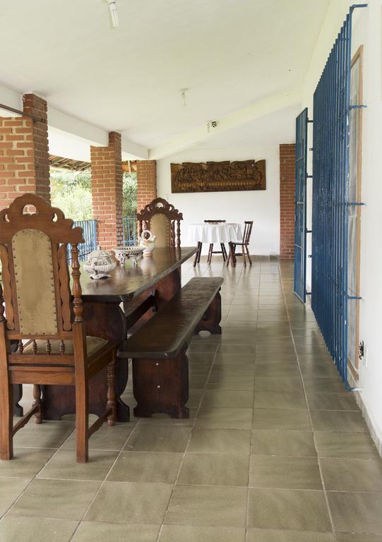 Готель Sitio Cantinho Da Paz Кашуейрас-ді-Макаку Екстер'єр фото